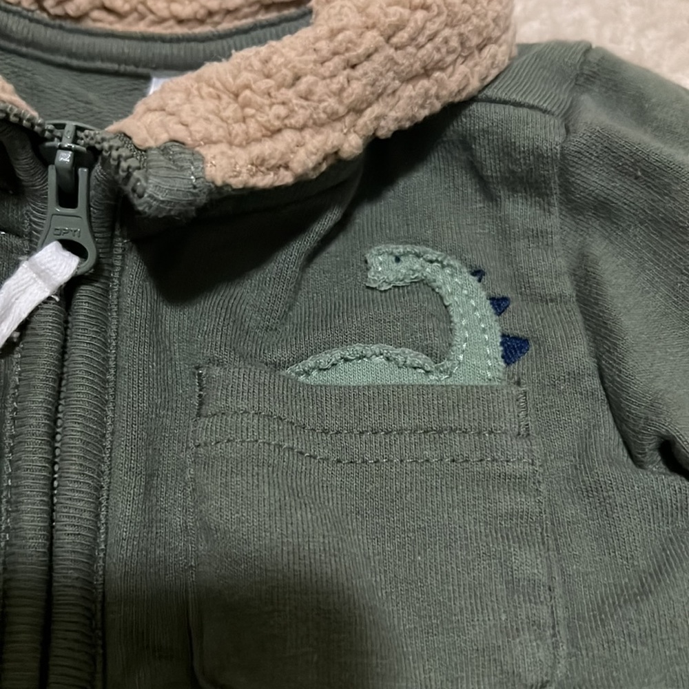 Carters boys pullover quarter zip - Picture 3 of 3